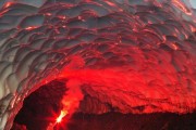 魔域怎么进入火山洞里面？火山洞探险指南是什么？