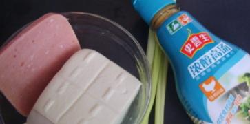 《僵尸毁灭工程》中的煮汤烤牛排与煮汤方法介绍（游戏中的美食探秘）