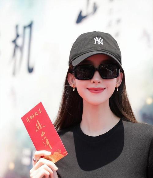 三国英雄令怎么用？英雄令的作用和使用方法是什么？